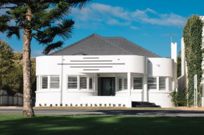 Deco Beach Luxury Apartments Port Lincoln